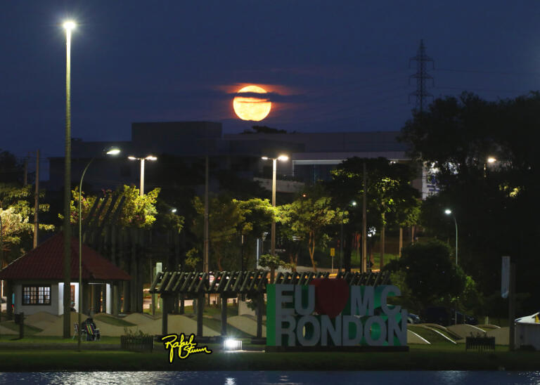 Lua dos Cervos dá o ar da graça em Marechal Rondon; confira registros