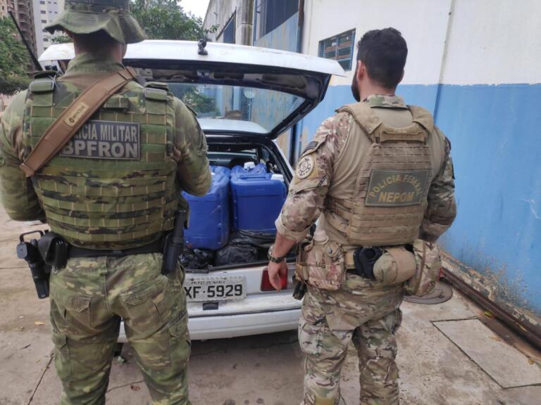 300 litros de agrotóxicos contrabandeados são apreendidos com menor de idade em Foz do Iguaçu