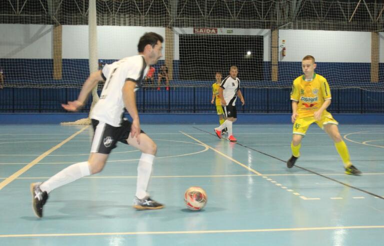 AACC Copagril Sub-17 inicia com vitória busca pelo bicampeonato do Municipal; jogos seguem quarta e quinta-feira