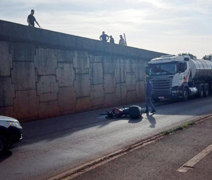 Motociclista rondonense se envolve em grave acidente no viaduto da AACC