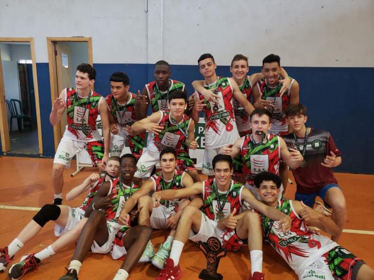 Rondonenses vencem por um ponto e conquistam o bronze no Paranaense de Basquete