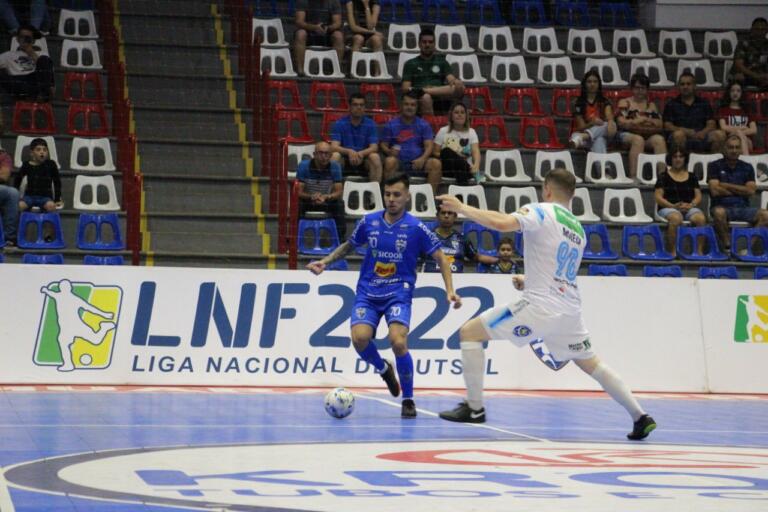 Marechal é derrotado em Umuarama e se complica na Liga Nacional