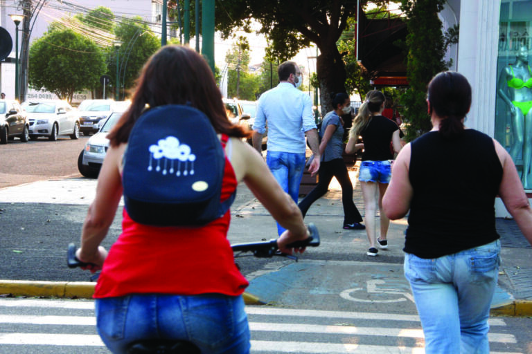 Absorção de imigrante no Oeste paranaense demanda maior qualificação