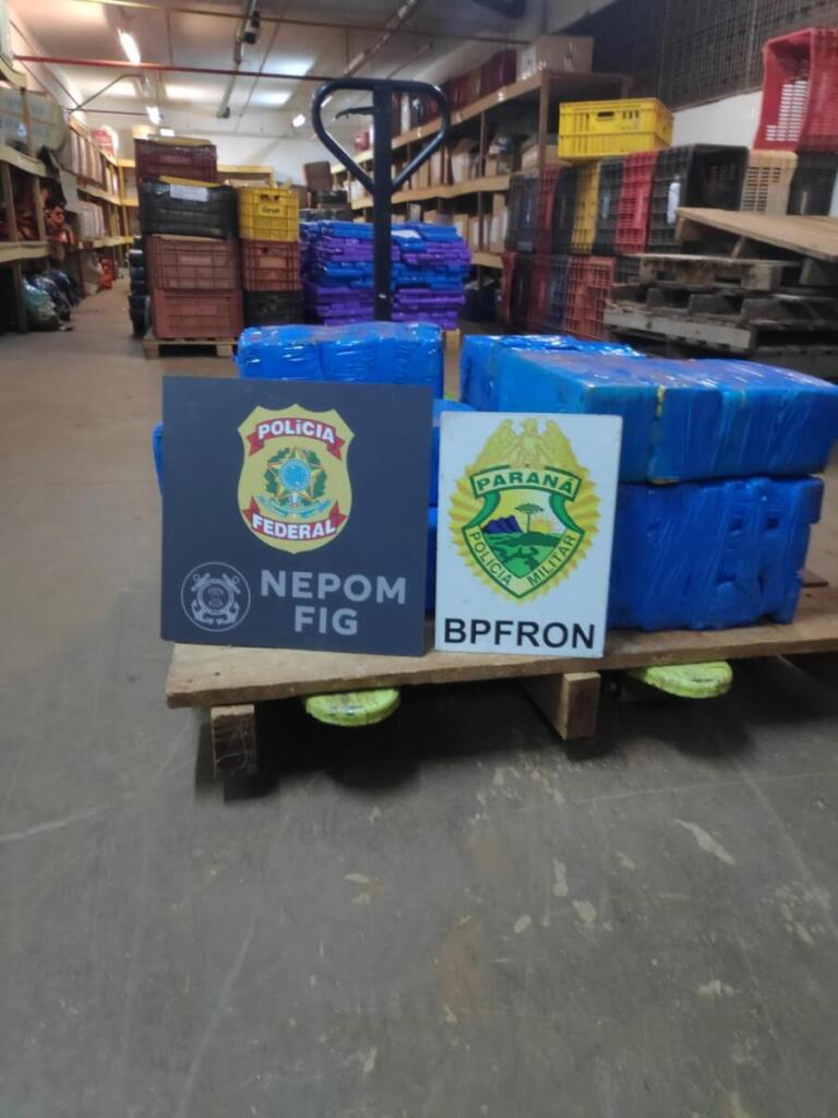 Drogas e embarcação são apreendidas em Santa Helena; condutor fugiu