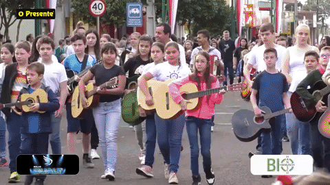 Desfile alegórico evidencia potencialidades e talentos de Marechal Rondon