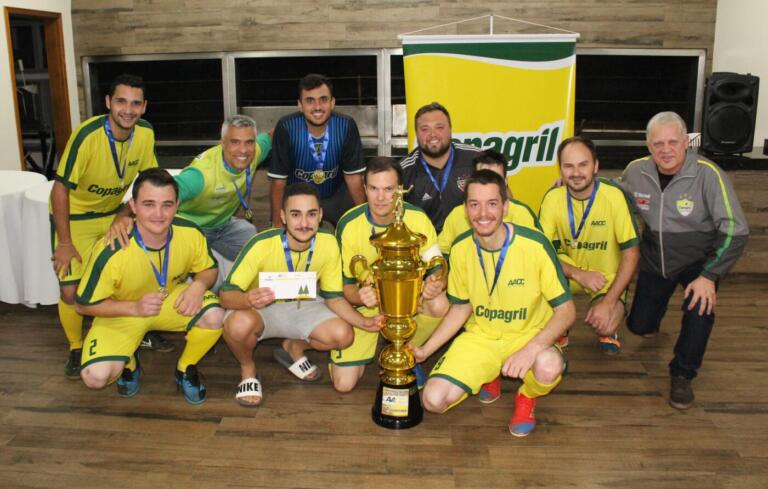 Unidade Rondon conquista Campeonato Interno de Futsal da AACC