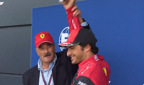 Sainz faz 1ª pole da carreira e larga na frente no GP deste domingo na Inglaterra