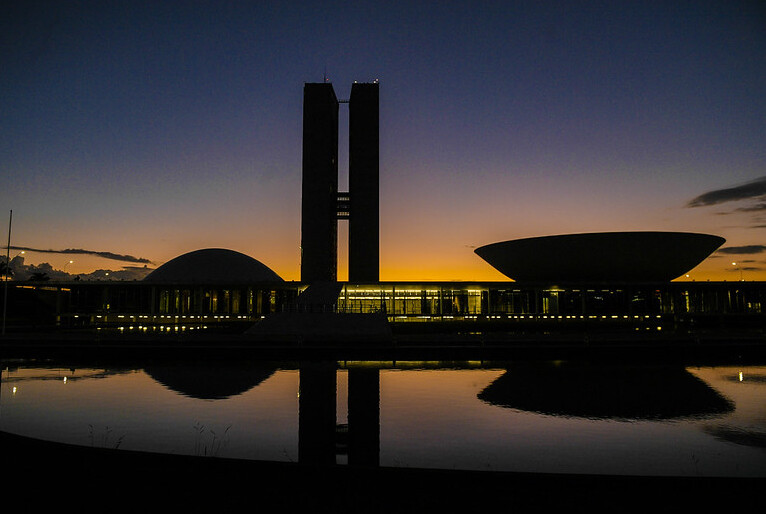 Com 237 candidatos para apenas 27 vagas, Senado tem sua maior disputa desde 1994