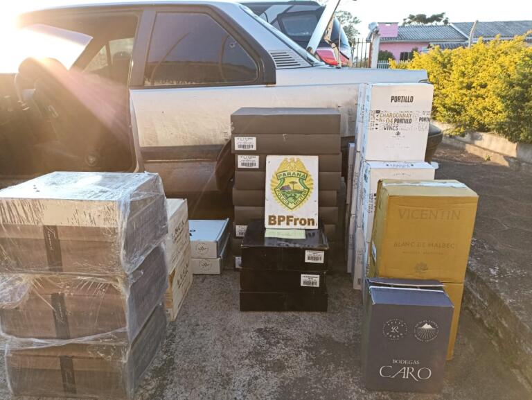 Polícia localiza uma tonelada de maconha em garagem de residência no distrito de Iguiporã