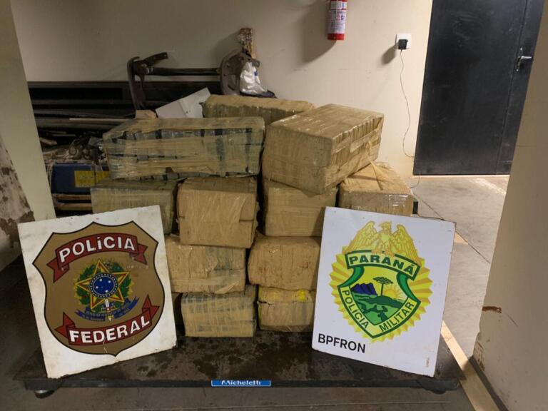 PF e BPFron apreendem embarcação carregada com 500 quilos maconha