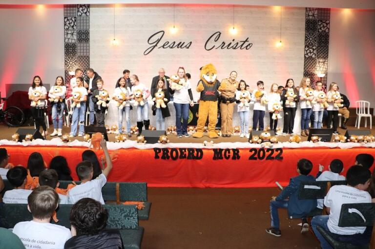 Proerd forma 335 alunos rondonenses