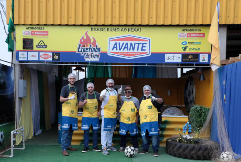 Equipe Espetinho do Tiziu/Auto Posto Avante vence Concurso do Peixe Assado na Grelha, Desossado e Recheado