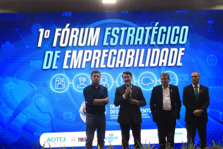 Lideranças do Oeste discutem como preencher 12 mil vagas de trabalho em 2022 e reter mão de obra qualificada