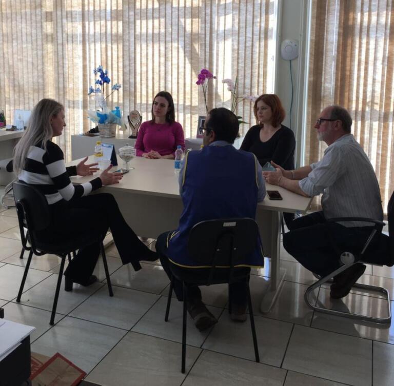 Secretaria de Saúde e Associação Sangue Bom recebem comitiva da UCT de Toledo