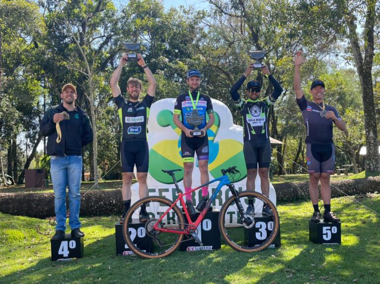 Rondonense Andrei Kuntz é vice-campeão regional de mountain bike