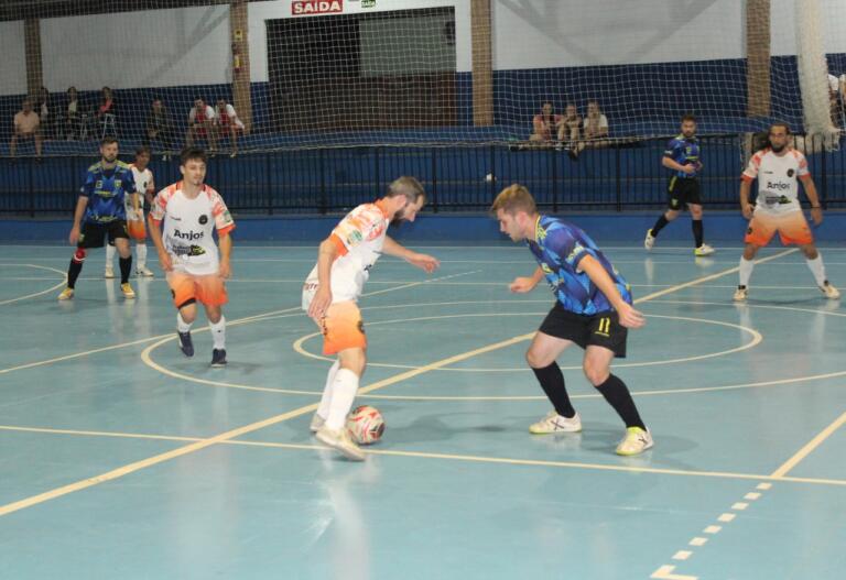 Municipal de Futsal define os 16 classificados para as oitavas de final no masculino