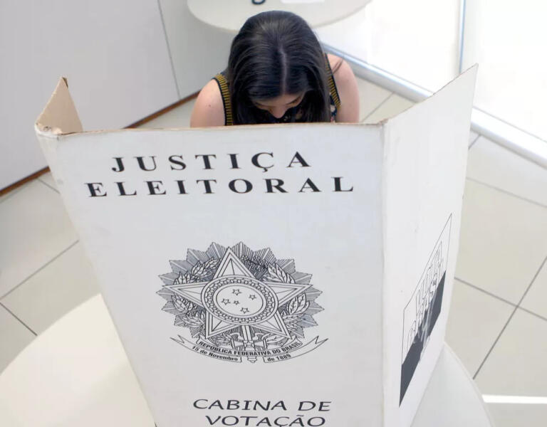 Paraná é o 2º estado que mais recebeu denúncias de assédio eleitoral, aponta MPT
