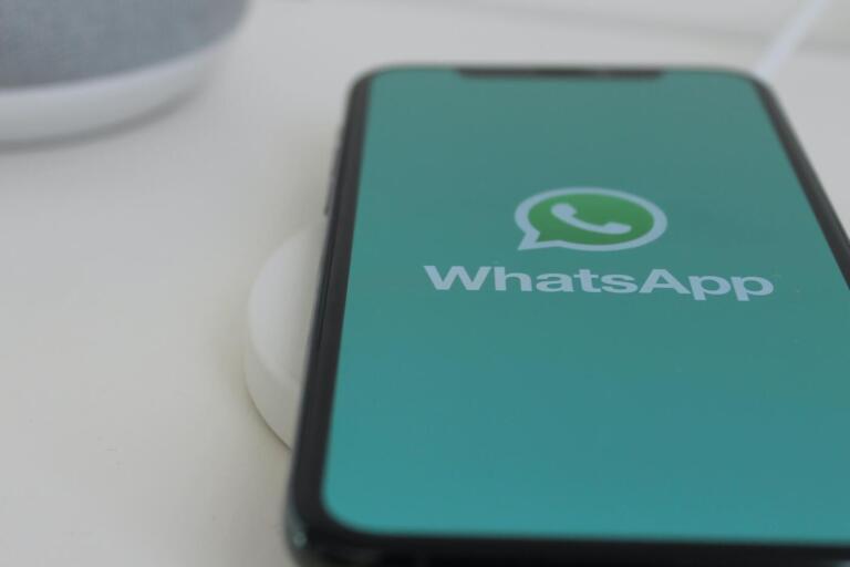 WhatsApp, Instagram e Facebook apresentam instabilidade nesta quinta