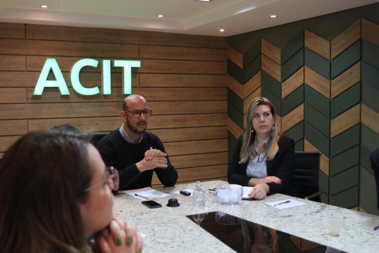 Acit sorteia ordem para encontro com candidatos a deputado de Toledo