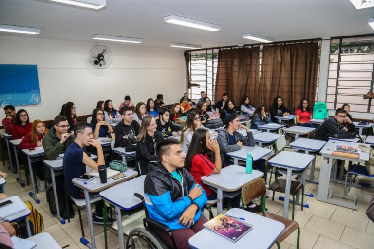 Paraná tem a melhor educação do Brasil no Ensino Médio, aponta Ideb