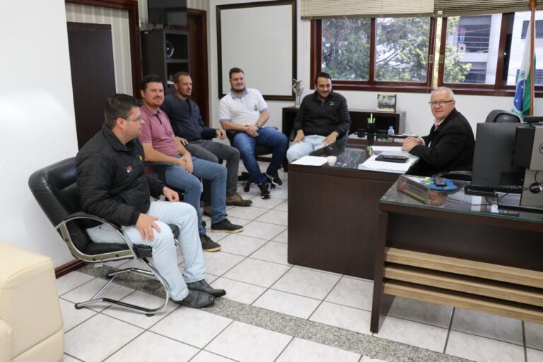 R$ 935 mil serão investidos na remodelação de trechos asfálticos em Pato Bragado