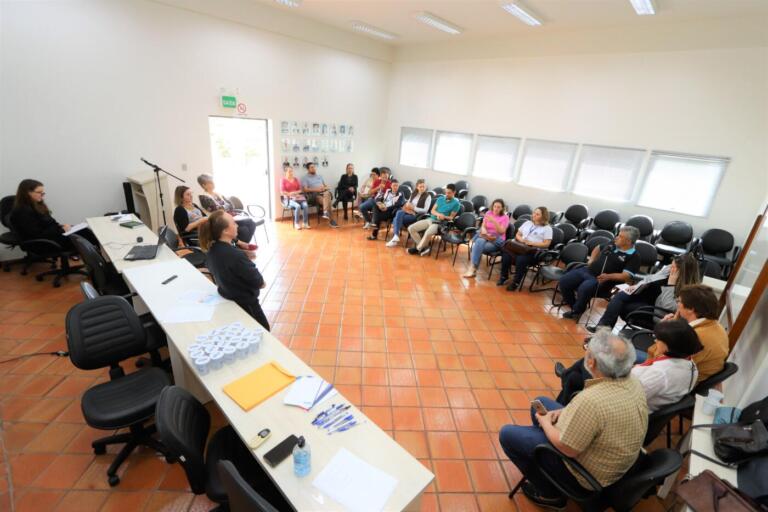 Representantes do artesanato regional avaliam ações e discutem estratégias para o desenvolvimento conjunto