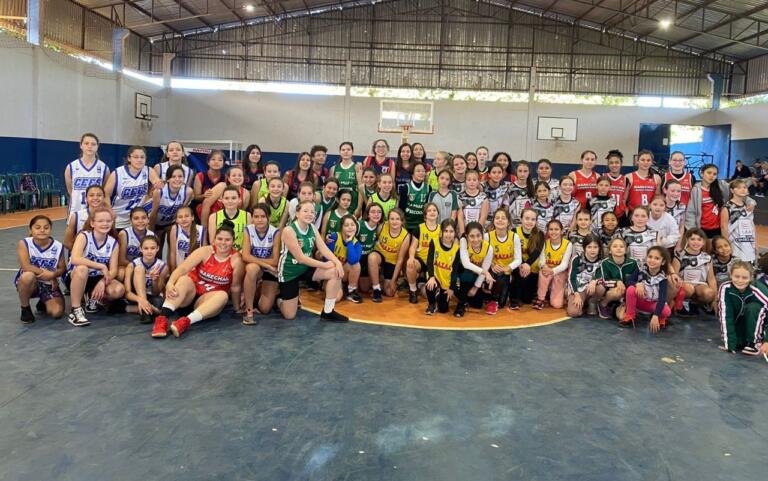 Categorias de base feminina da ACB e Abatac fazem intercâmbio de basquete