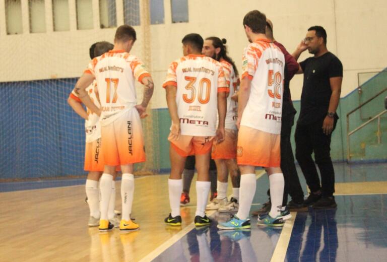 Quartas de final do Municipal de Futsal começam nesta terça-feira no Ney Braga