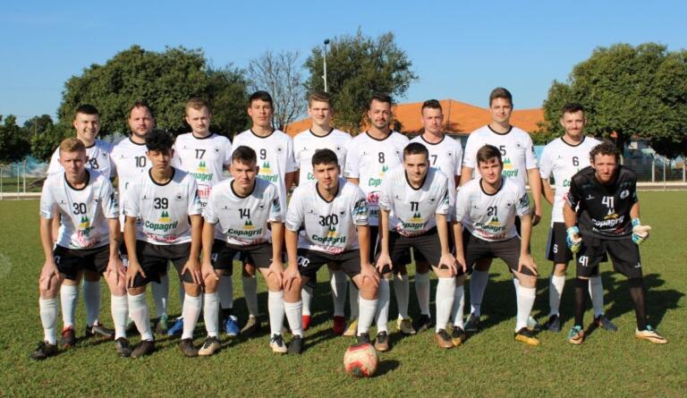 Meia Boca Junior vence e entra no G4 do Municipal de Futebol Amador de Entre Rios do Oeste