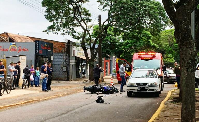 Colisão é registrada no centro rondonense; condutor da moto é encaminhado à UPA