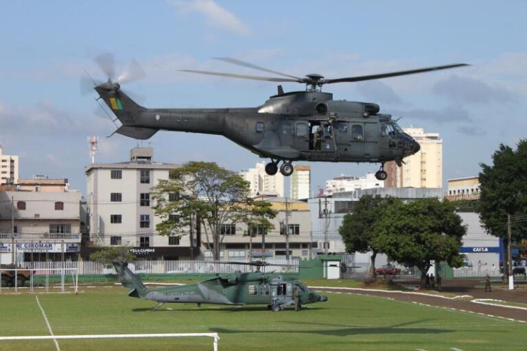 Militares de Exércitos de 11 países participam de treinamento no Oeste do Paraná