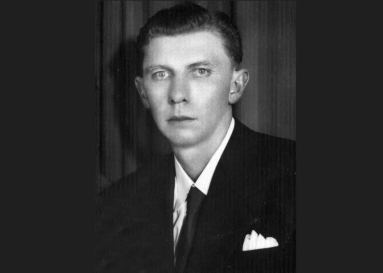 Pioneiro Henrique Sturm é homenageado com nome de rua ao lado da prefeitura rondonense