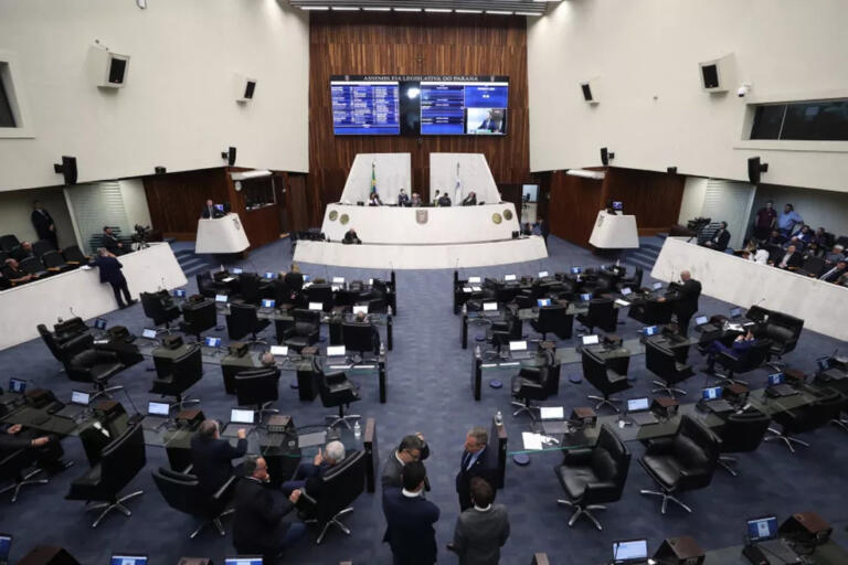 Assembleia Legislativa aprova terceirização de hospitais do Paraná
