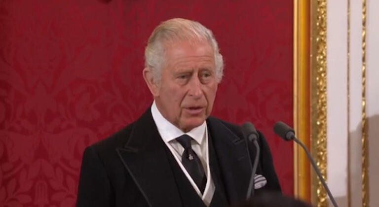 Charles III é proclamado soberano do Reino Unido