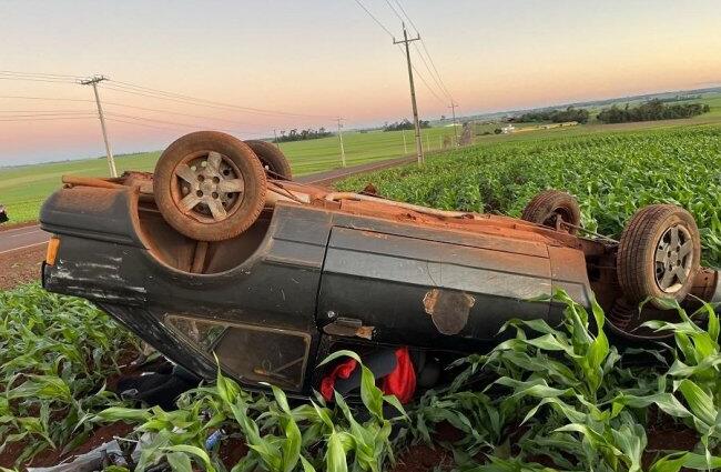 Condutor perde controle do veículo e capota entre Nova Santa Rosa e Novo Sarandi
