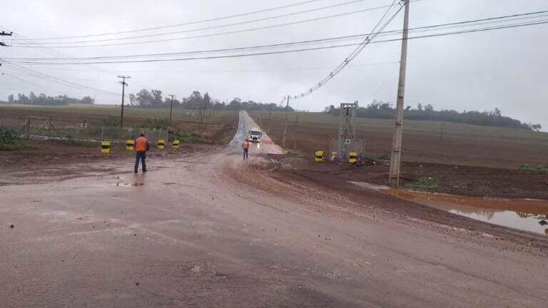 Estrada da Usina em Toledo é liberada após interdição de 12 horas