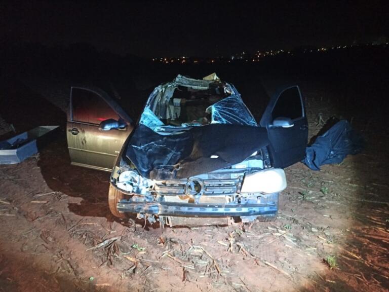 Mãe morre e filho fica ferido após carro atropelar cavalo em Guaíra