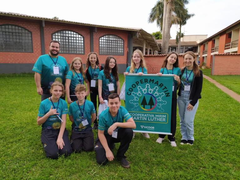 Sicoob Confiança e Colégio Martin Luther participam do 1º Encontro de Cooperativas Mirins e Escolares em Toledo