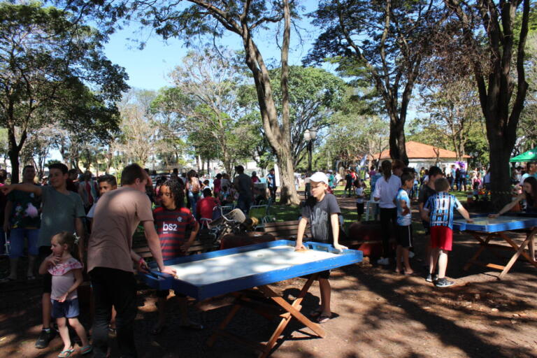 Brincando na Praça reúne cerca de duas mil crianças em Marechal Rondon; veja fotos