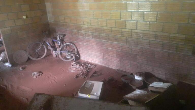 Após perder tudo em alagamento, morador de Marechal Rondon conta com ajuda da comunidade