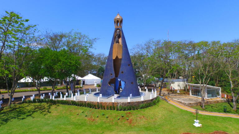 Itaipulândia espera receber 40 mil romeiros com destino ao Monumento de Nossa Senhora Aparecida