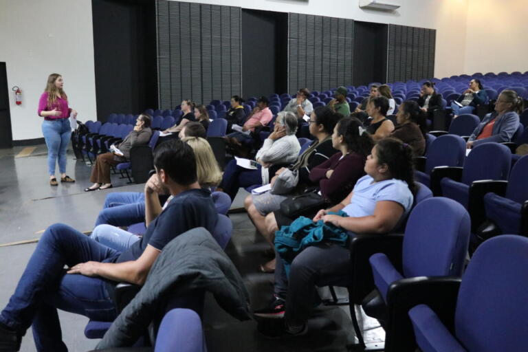 Critérios de funcionamento e ingresso no Castrapet em Pato Bragado são repassados pela Secretaria de Saúde