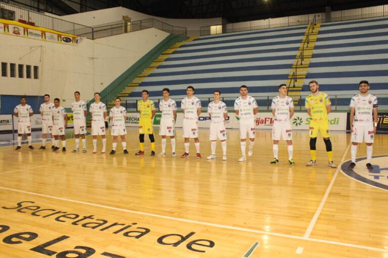 Marechal larga em vantagem na briga por vaga nas quartas do Paranaense Sub-20