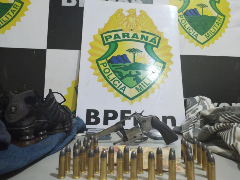 Jovens de 18 e 23 anos são presos pelo BPFron em Guaíra