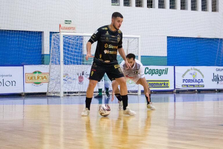 Marechal se garante nas quartas de final do Paranaense Sub-20