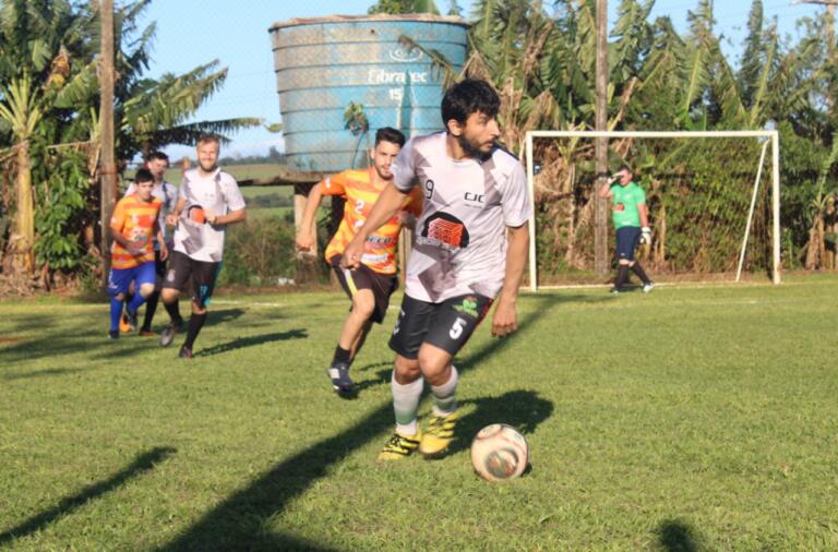 Knopf Pallets aplica maior goleada do Campeonato Integração CJC Força Jovem