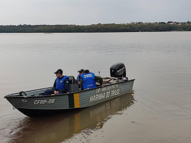 Força-tarefa tenta localizar jovem de 23 anos que caiu no lago em Porto Mendes; já são três dias de buscas
