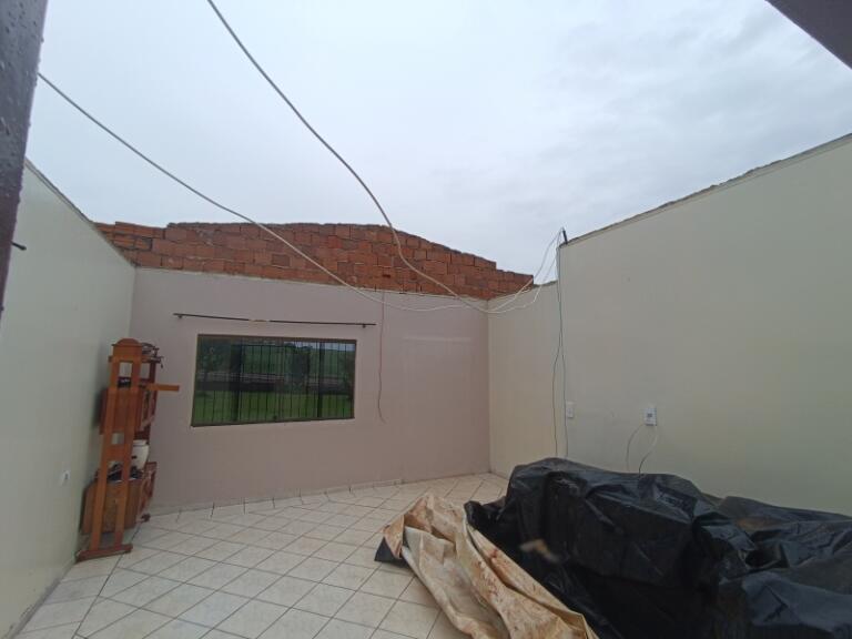 Temporal destrói parte de casa no interior de Marechal Rondon