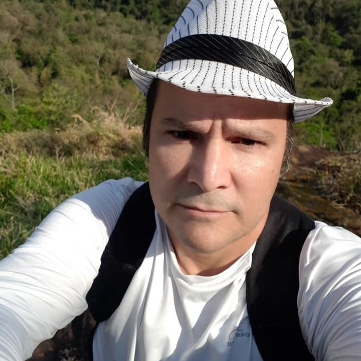 Professor que faleceu nesta quarta-feira se recuperava de cirurgia cardíaca; velório acontece em Marechal Rondon