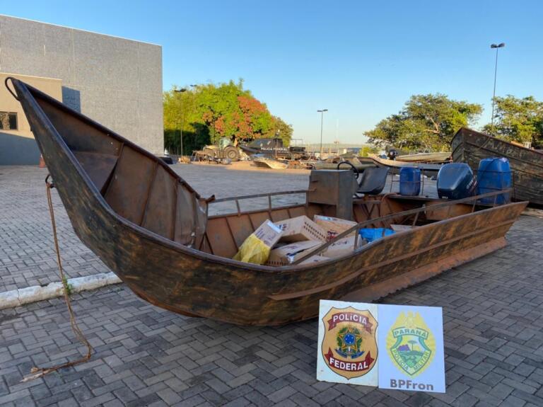 Embarcações carregadas com 8,5 mil pacotes de cigarros contrabandeados são apreendidas em Mercedes